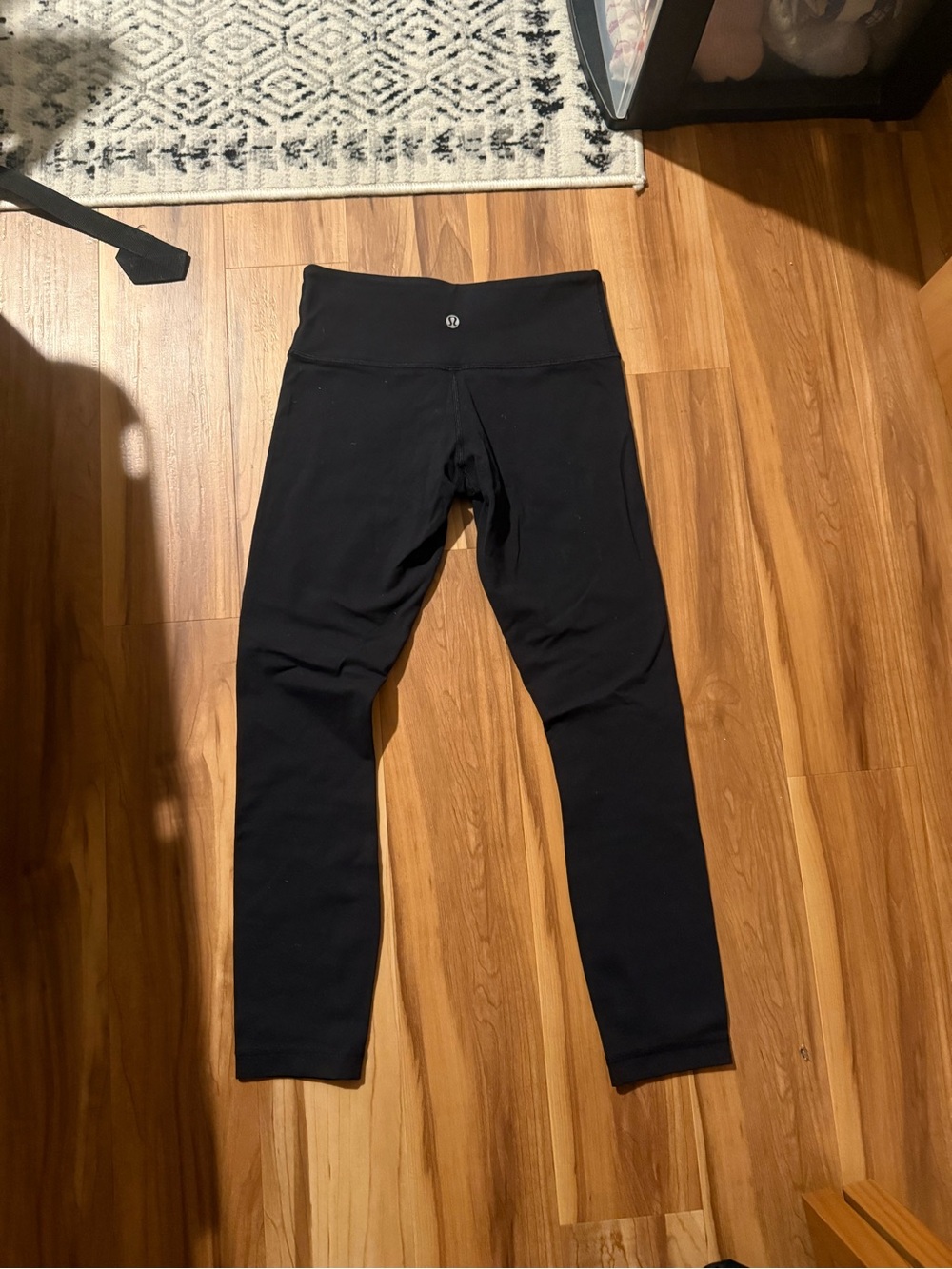Black Low-Waist Active Leggings - Picture 2 of 2